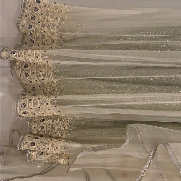 Pakistani Long maxi dress with dupatta/ shameez - Picture 4 of 5